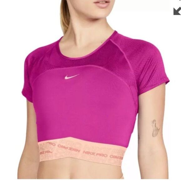NWT Nike Pro Dri-Fit Fitted Athletic Crop Top - Picture 1 of 8